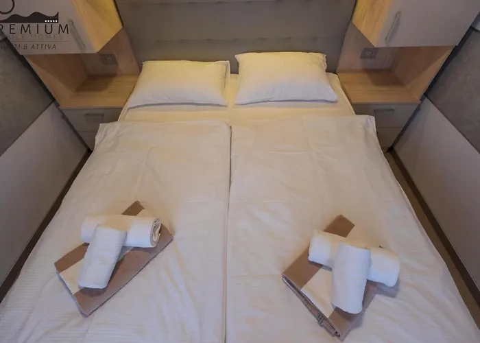 Tatil Evi Charming Two-bedroom Mobile Homes - Mobile With Sea View And Terrace