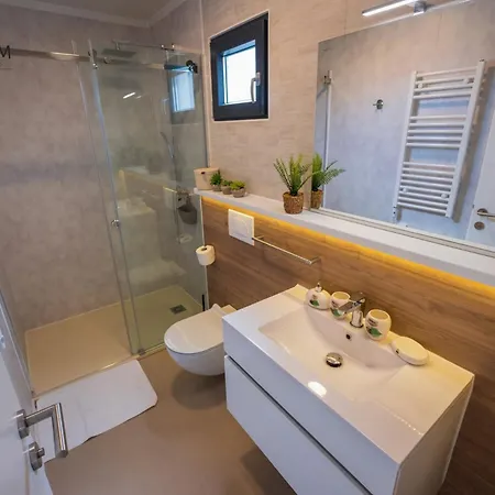Charming Two-bedroom Mobile Homes - Mobile With Sea View And Terrace * Drage