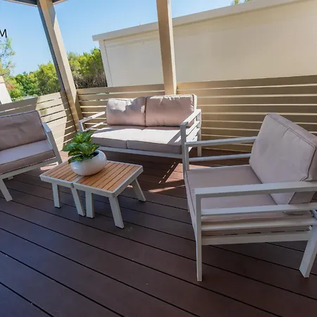 Charming Two-bedroom Mobile Homes - Mobile With Sea View And Terrace Drage