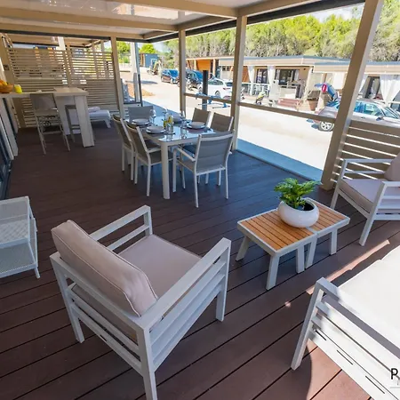 Charming Two-bedroom Mobile Homes - Mobile With Sea View And Terrace Prázdninový dům
