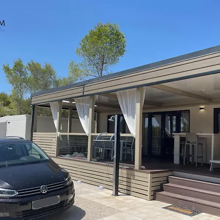 Charming Two-bedroom Mobile Homes - Mobile With Sea View And Terrace *