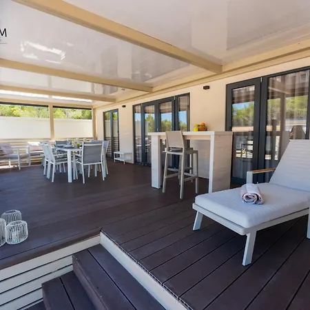 Charming Two-bedroom Mobile Homes - Mobile With Sea View And Terrace Prázdninový dům