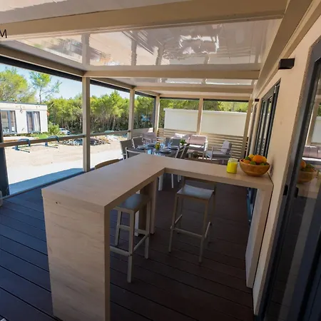 Holiday home Charming Two-bedroom Mobile Homes - Mobile With Sea View And Terrace *